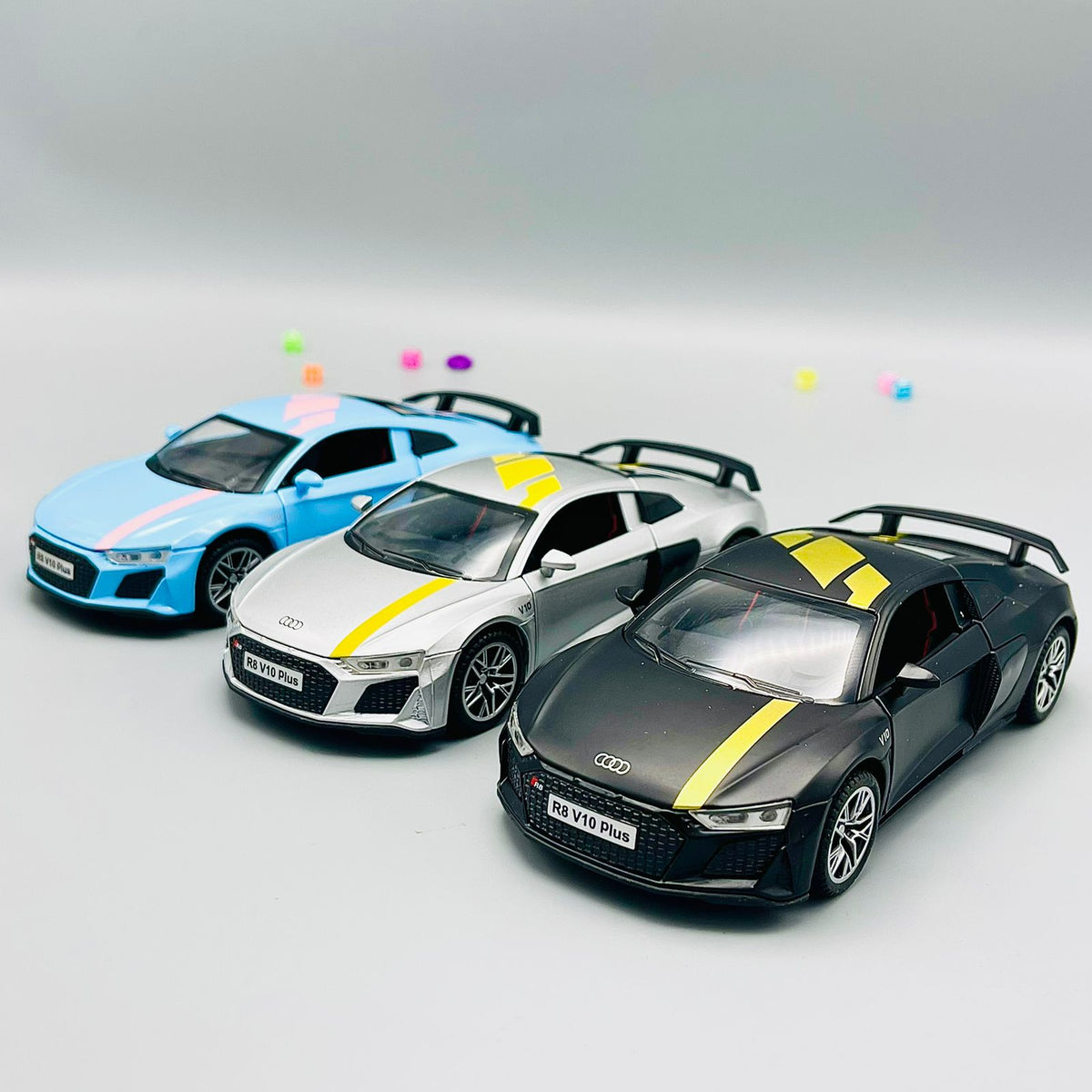1:32 Diecast AUDI R8 V10 Plus
